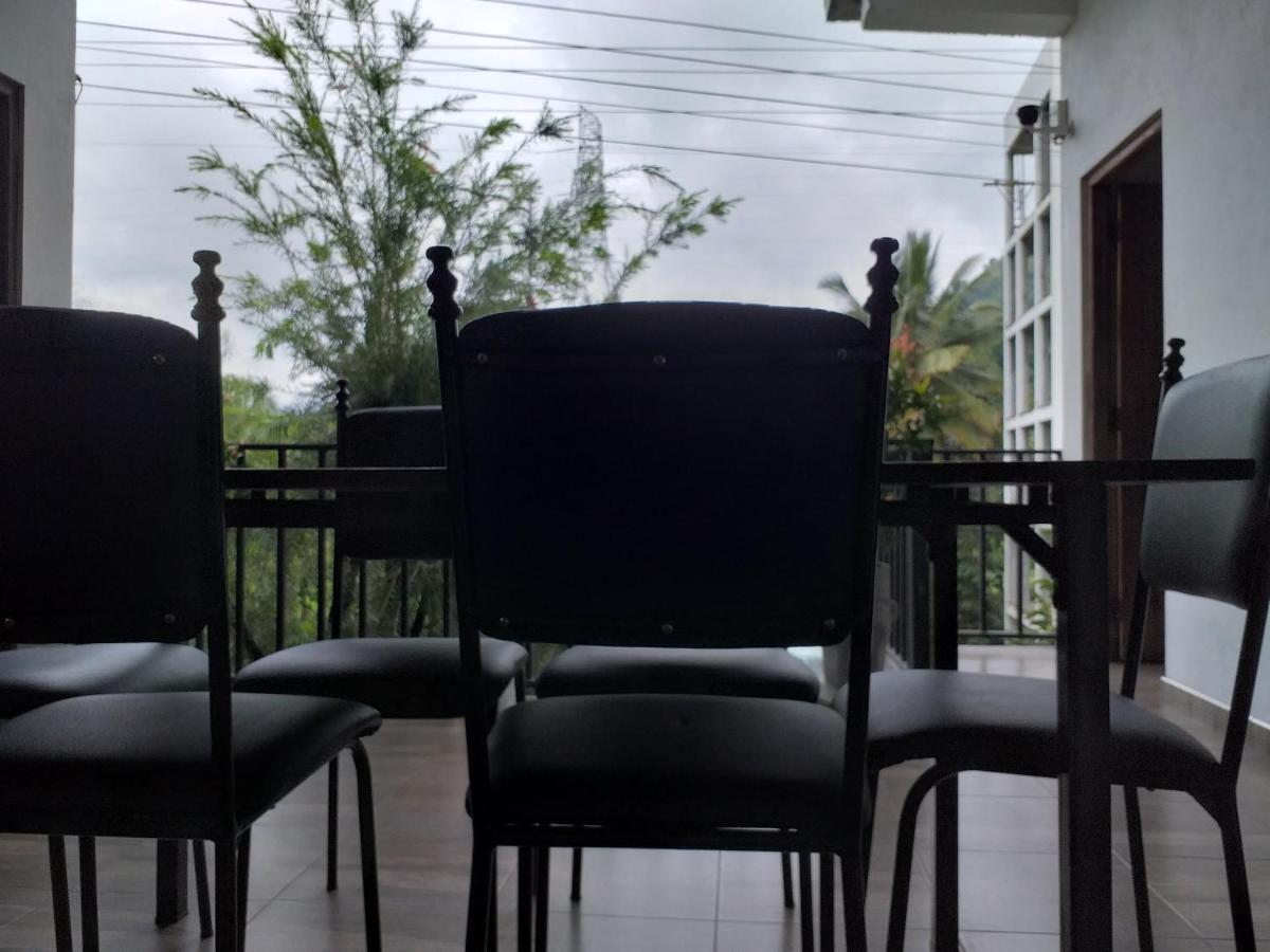Travel Nest Apartment Badulla Luaran gambar